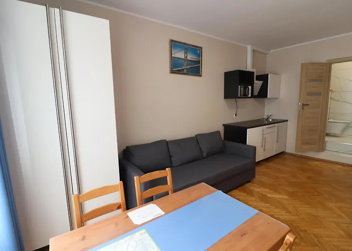 Gorce Apartamenty I Pokoje